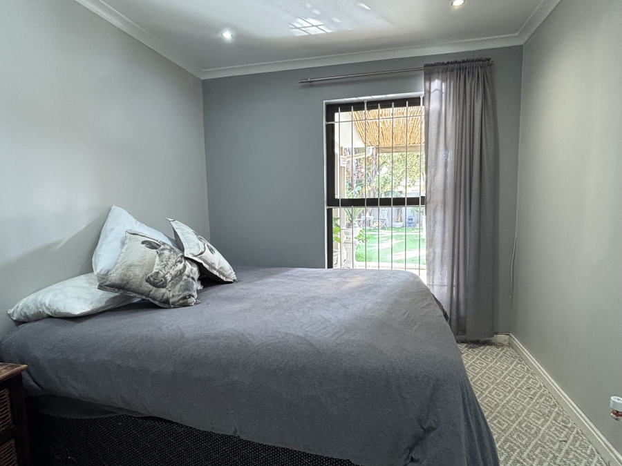 4 Bedroom Property for Sale in West Beach Western Cape